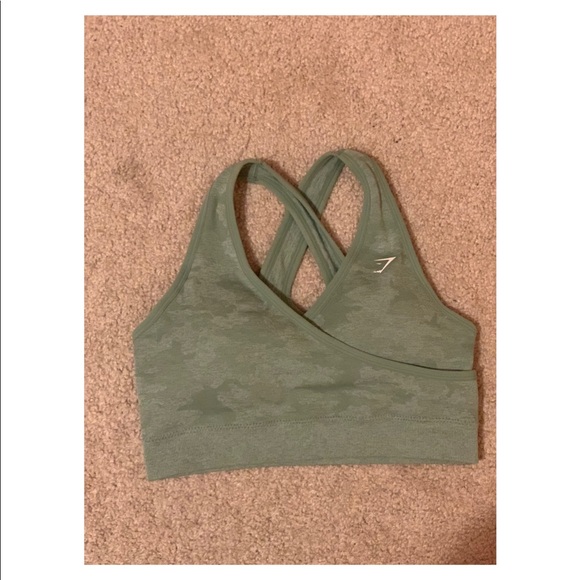 Gymshark Tops - Gymshark camo seamless sports bra